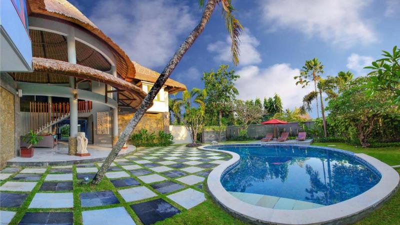 7 Villa Terbaik di Seminyak, Bali